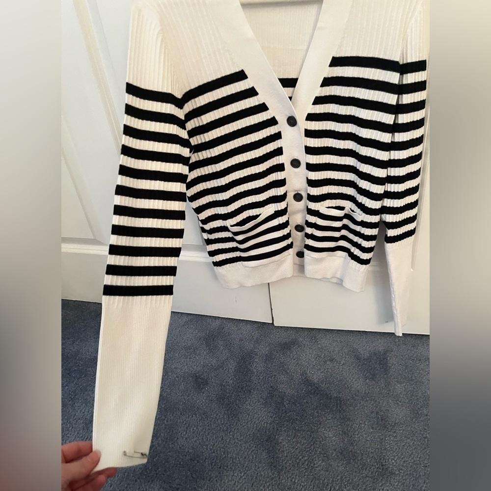 LOFT Striped Ribbed V-Neck Cardigan - Picture 4 of 6